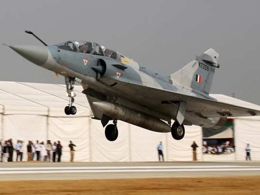 अब साढ़े पांच घंटे में तय कीजिये प्रदेश से देश की राजधानी का सफर, MSY ने शुरू किया एक्सप्रेस-वे vimaan on express way