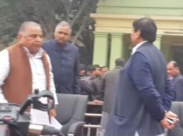 mulayam singh with shivpal