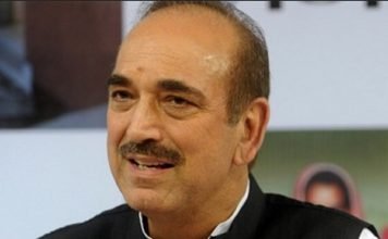 सुप्रीम कोर्ट ने गुलाम नबी को दी कश्मीर जानें की आजादी, इन चार जिलों के दौरे की मिली इजाजत कश्मीर जानें की आजादी