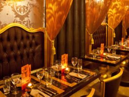 hotel restaurent service charge