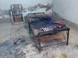 दर्दनाक: मां की लाश के साथ 20 दिनों से घर में रह रहा था बेटा, पति थे LDA के इंजीनियर lda xen wife