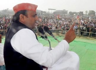 बोले अखिलेश, ‘भाजपा-बसपा के पास बताने के लिए कोई काम नहीं’ छुट्टा जानवरों