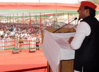 अखिलेश का पलटवार, हम अमेरिका जैसी पुलिस दे रहे तो PM करना चाहते हैं झगड़ा Akhilesh yadav