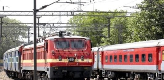 रेलवे ने होली से पहले फिर कैंसिल की 407 ट्रेनें, निकलने से पहले चेक करें स्टेटस ट्रेन