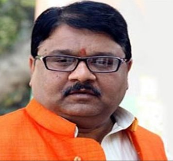 विकास के नाम पर अखिलेश ने लुटाया था सरकारी धन, सामने आने लगी सच्चाई: विजय पाठक विजय बहादुर पाठक