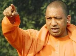 योगी आदित्‍यानाथ