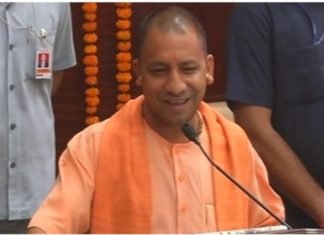 चर्चित KGMU के डाक्टरों को योगी की नसीहत, मरीजों से करें अच्छा व्यवहार KGMU