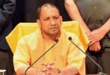 कोरोना आंकड़ों में हो रही गड़बड़ी पर CM योगी ने जताई नाराजगी, सही जानकारी फीड न करने पर मेडिकल कॉलेज व CMS होंगे जवाबदेह रियलिटी चेक