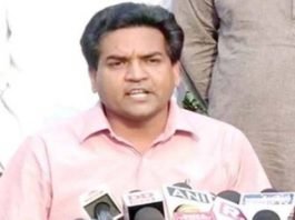 कपिल मिश्रा का आरोप केजरीवाल ने चंदे के नाम पर की अवैध कमाई चुनाव आयोग