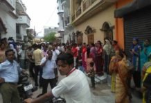 अब राजधानी में बहनों की घर में गला रेतकर हत्या, परिचित पर शक बहनों की घर में गला रेतकर हत्या