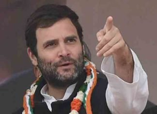 प्रधानमंत्री अहंकारी
