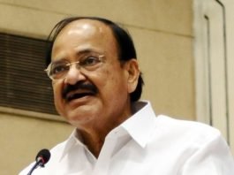 नायडू ने मीडिया की स्वतंत्रता पर हमले के आरोपों को किया खारिज, कहा एनडीटीवी पर नहीं हुई कोई छापेमारी Naidu