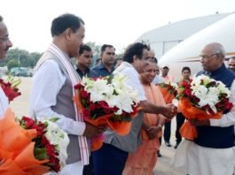 चुनाव अभियान की शुरूआत करने लखनऊ पहुंचे रामनाथ कोविंद कोविंद