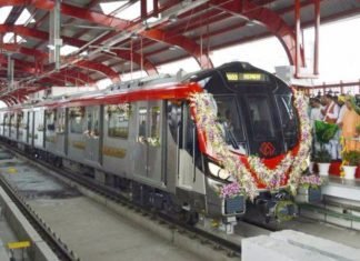 शुरु हुई लखनऊ में मेट्रो कल से आप भी कीजिए सफर मेट्रो