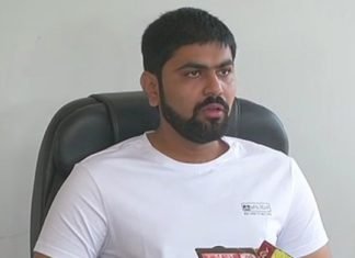 पाटीदार नेता निखिल