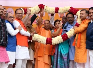 अधिकारी जाएंगे जेल