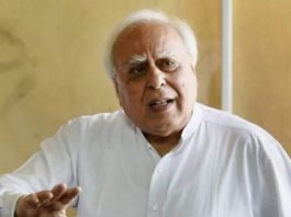 छुट्टी पर अंतरात्मा