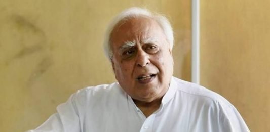 बोले सिब्बल खत्म की जाए देशद्रोह से जुड़ी IPC की धारा 124A छुट्टी पर अंतरात्मा