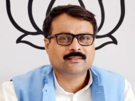 भाजपा ने कहा लोकसभा और विधानसभा के बाद नगर निकाय में हार होती देख अखिलेश ने छोड़ा मैदान अखिलेश ने छोड़ा मैदान