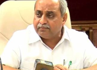 नितिन पटेल ने संभाला पदभार