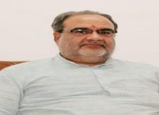 बड़ी कार्रवाई: सड़कों को गड्ढा मुक्त करने में नौ लापरवाह और भ्रष्ट अफसर-इंजीनियर हुए सस्पेंड भूपेंद्र सिंह चौधरी