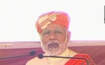 पाक की मोद को नसीहत, हमें न घसीटें चुनाव अपने दम पर जीतें पाक की मोद को नसीहत