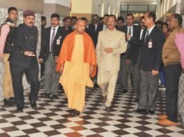 विधानसभा में विरोधियों पर गरजे योगी, कहा मुद्दा छोड़ लोग कर रहें व्यक्तिगत टिप्पणी गरजे योगी