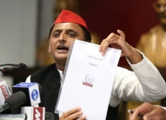 बोले अखिलेश प्रदेश की कानून व्यवस्था बद से बदतर, पुलिस BJP नेताओं को खुश करने में लगी कानून व्यवस्था