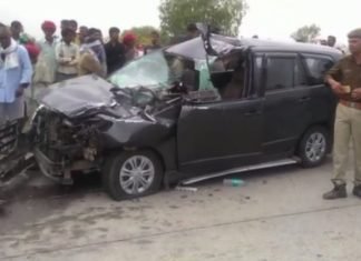 सड़क हादसे में पीएम नरेंद्र मोदी की पत्नी घायल, रिश्तेदार की मौत मोदी की पत्नी जसोदा बेन