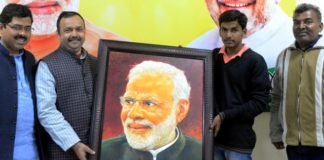 मोदी-योगी का पोट्रेट
