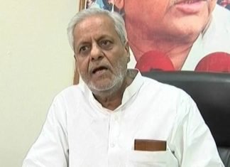 योगी की सीट