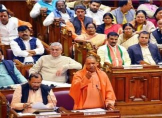 विधान परिषद में सपा-बसपा के गठबंधन पर योगी का हमला, नेताओं को बताया ‘सर्कस का शेर’ सर्कस का शेर