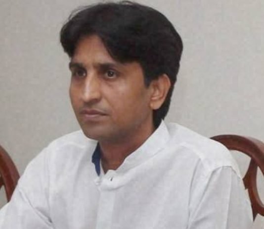 विश्वास को झटका