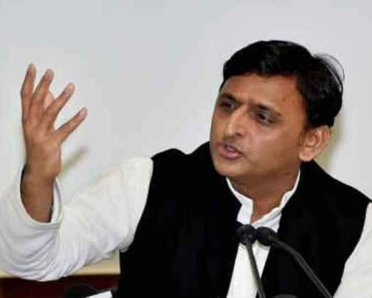 भारतीयों के नाम अखिलेश का खुला पत्र, मोदी सरकार के साथ मीडिया पर भी बोला हमला मिड डे मील