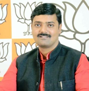 विपक्ष की हताशा