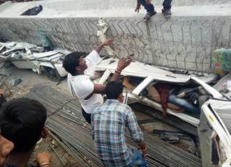 वाराणसी फ्लाईओवर हादसा
