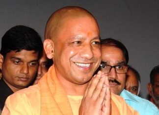 योगी के जन्मदिन पर समर्थकों ने 46 किलों का बनवाया लड्डू शिक्षक भर्ती आर्थिक आरक्षण