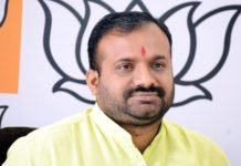 बोले चन्द्रमोहन, सपा-बसपा के नेताओं ने गरीब जनता के पैसे से भरी अपनी तिजोरियां प्रधानमंत्री आवास योजना