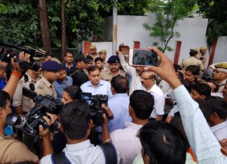 राजभवन के पास हत्या कर लूट