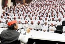 बेरोजगारी पर मौन