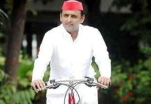 खजांची की हरि झंडी पर साइकिल दौड़ाएंगे अखिलेश, लोकसभा चुनावी अभियान की कुछ ऐसे होगी शुरूआत चुनाव की जमीन