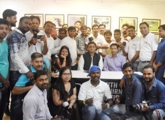 ‘टाइपा’ के एग्जीबिशन में बोले अखिलेश सच सामने लाने के लिए जोखिम उठाने से भी नहीं डरता फोटोजर्नलिस्ट दी यूथ फोटोजर्नलिस्ट एसोसिएशन