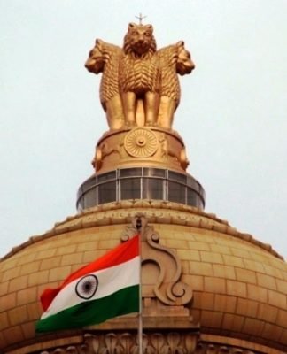 आइएएस का तबादला