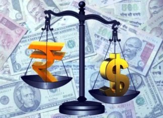 रुपये के मुकाबले डॉलर