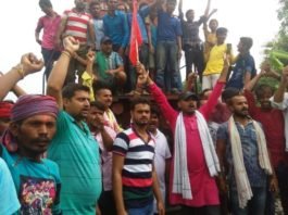 SC-ST एक्ट के विरोध में सवर्णों का भारत बंद, बिहार में आगजनी-ट्रेनें रोकी, कई जिलों में धारा-144 लागू सवर्णों का भारत बंद