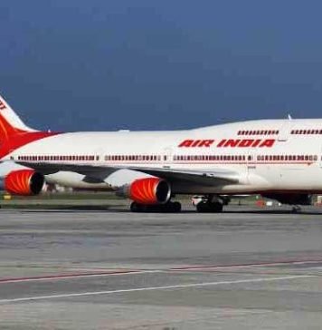 राजधानी में खराब मौसम के चलते लखनऊ डायवर्ट हुईं एयर इंडिया की तीन फ्लाइट्स एयर इंडिया की फ्लाइट