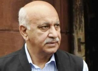 एमजे अकबर का इस्तीफा