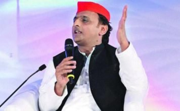 अखिलेश यादव