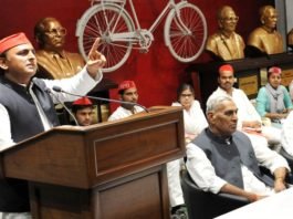 अखिलेश सीबीआइ
