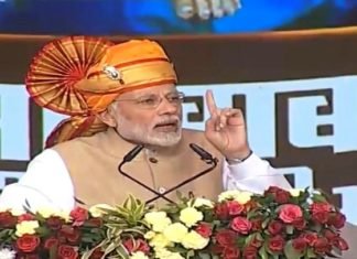 शिरडी में बोले मोदी, साई बाबा के दर्शन कर जनसेवा के लिए खुद को समर्पित करने का मिलता है उत्साह साई बाबा